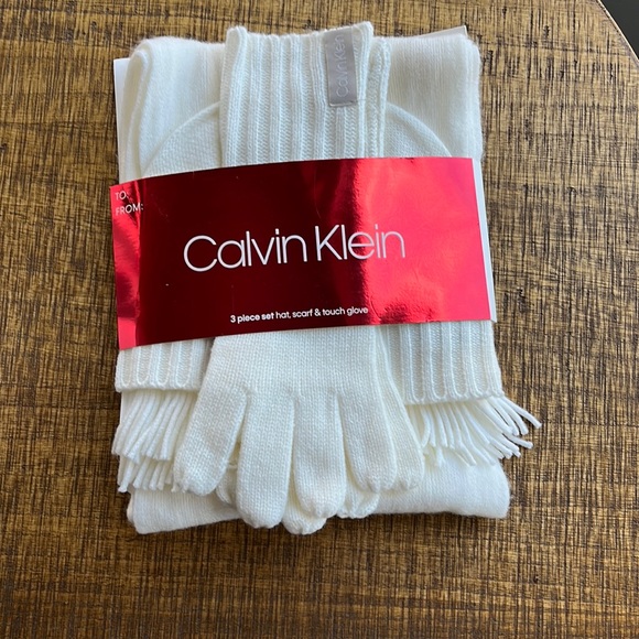Calvin Klein Accessories - Calvin Klein Winter Set